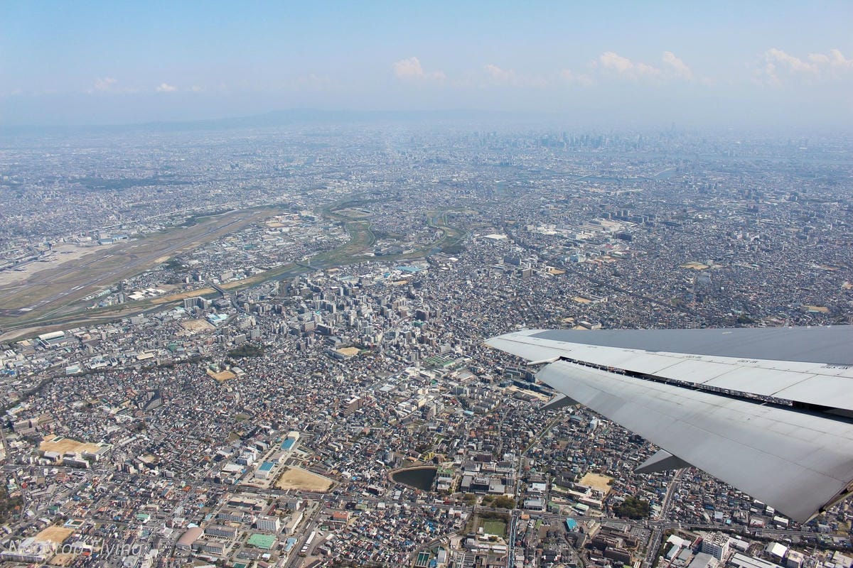 2017.04.16 日本航空JL118 伊丹-羽田 飛行記錄-767新SKY NEXT客艙,新穎舒適、免費機上Wi-Fi,親切熱情服務! - 第47張圖 2017.04.16 日本航空JL118 伊丹-羽田 飛行記錄-767新SKY NEXT客艙,新穎舒適、免費機上Wi-Fi,親切熱情服務!