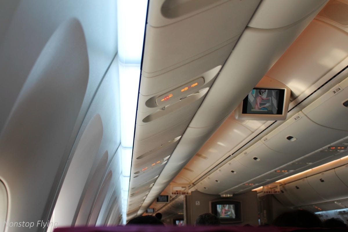 2017.04.16 日本航空JL118 伊丹-羽田 飛行記錄-767新SKY NEXT客艙,新穎舒適、免費機上Wi-Fi,親切熱情服務! - 第38張圖 2017.04.16 日本航空JL118 伊丹-羽田 飛行記錄-767新SKY NEXT客艙,新穎舒適、免費機上Wi-Fi,親切熱情服務!
