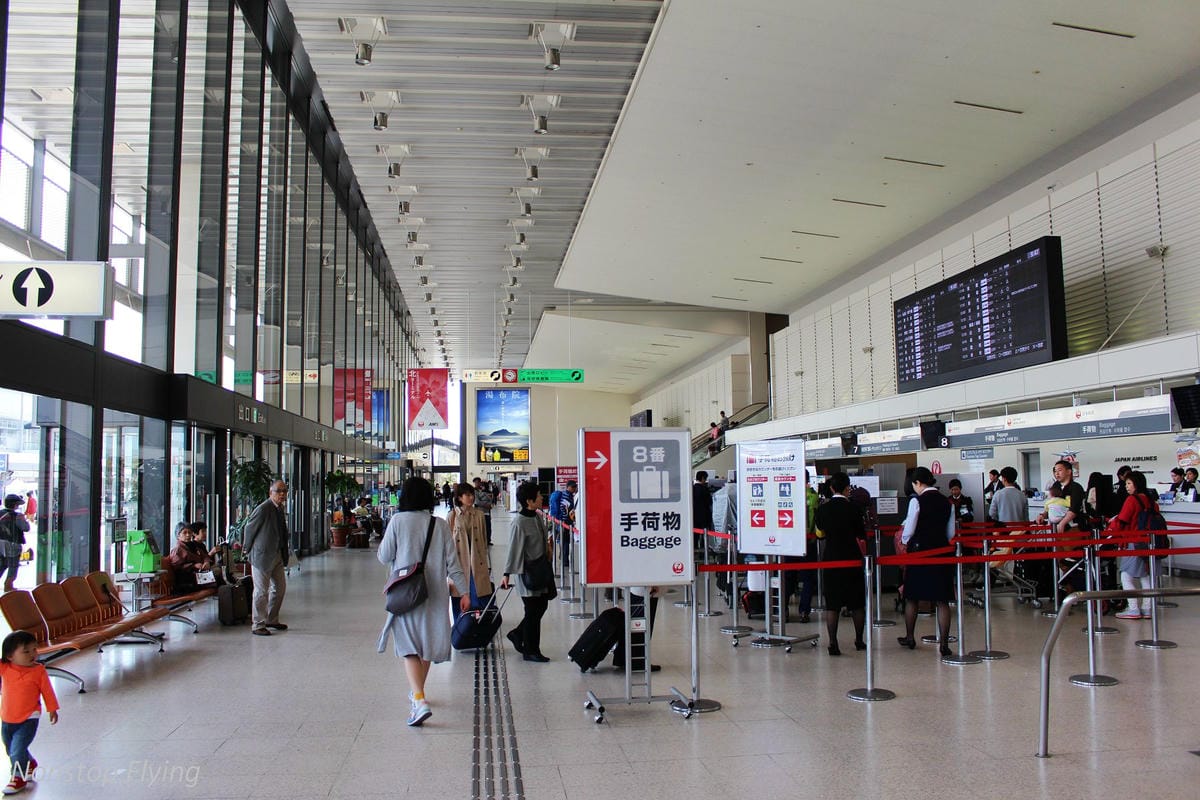 2017.04.16 日本航空JL118 伊丹-羽田 飛行記錄-767新SKY NEXT客艙,新穎舒適、免費機上Wi-Fi,親切熱情服務! - 第5張圖 2017.04.16 日本航空JL118 伊丹-羽田 飛行記錄-767新SKY NEXT客艙,新穎舒適、免費機上Wi-Fi,親切熱情服務!
