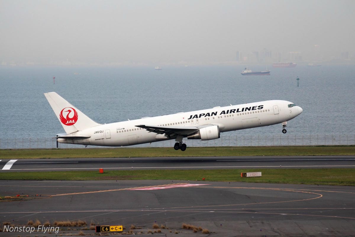 【日本東京】羽田機場T2觀景台拍飛機 -2017.4.16 - 第17張圖 【日本東京】羽田機場T2觀景台拍飛機 -2017.4.16