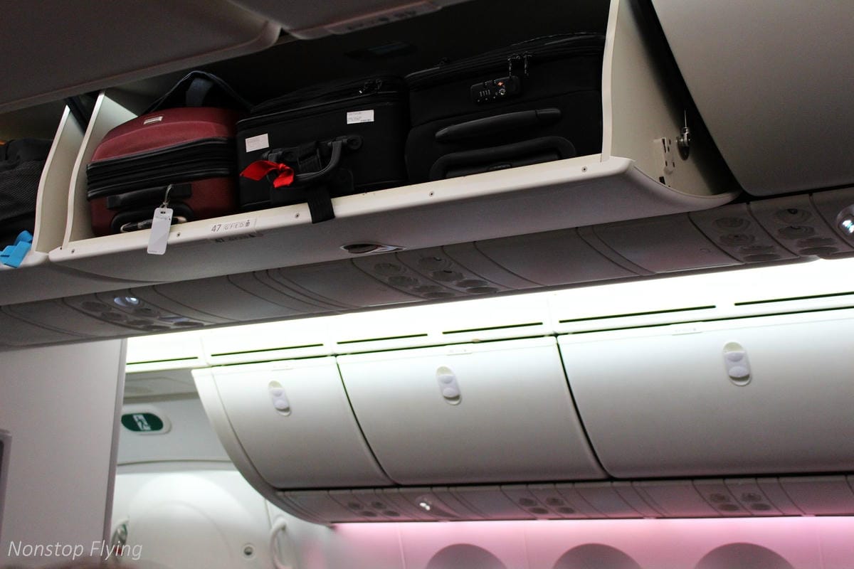 2017.04.19 日本航空JL809 成田-桃園 787飛行記錄:2-4-2獨家配置,北海道主題餐點,組員熱情服務! - 第26張圖 2017.04.19 日本航空JL809 成田-桃園 787飛行記錄:2-4-2獨家配置,北海道主題餐點,組員熱情服務!