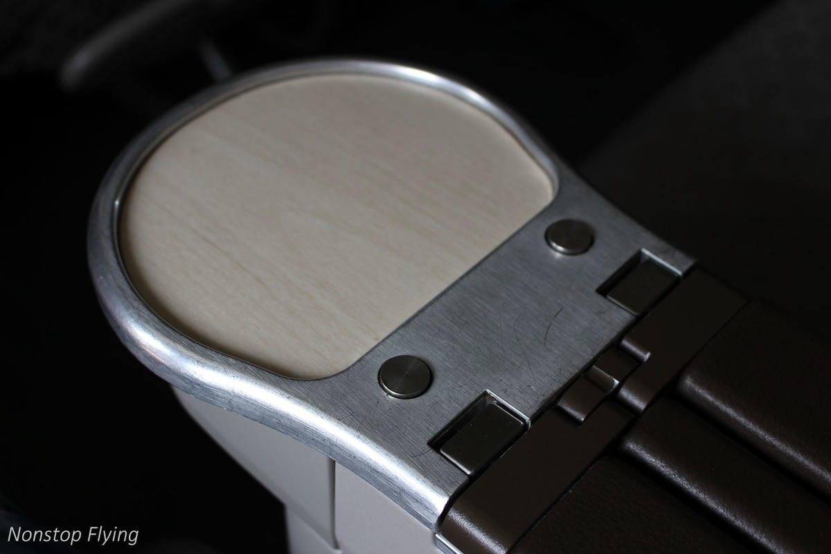 2017.05.07 長榮航空 BR807 桃園TPE-澳門MFM 飛行記錄 -波音777菁英艙座位! - 第25張圖 2017.05.07 長榮航空 BR807 桃園TPE-澳門MFM 飛行記錄 -波音777菁英艙座位!