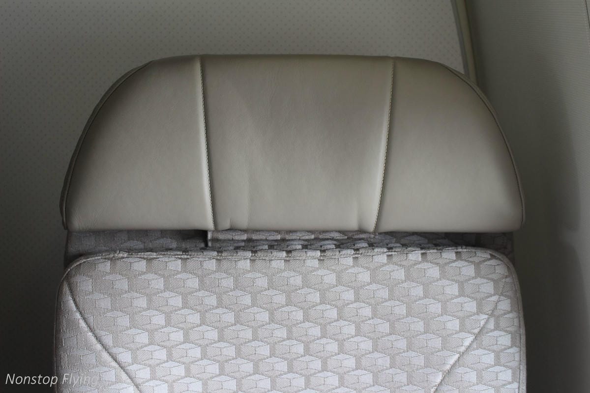 2017.05.07 長榮航空 BR807 桃園TPE-澳門MFM 飛行記錄 -波音777菁英艙座位! - 第22張圖 2017.05.07 長榮航空 BR807 桃園TPE-澳門MFM 飛行記錄 -波音777菁英艙座位!