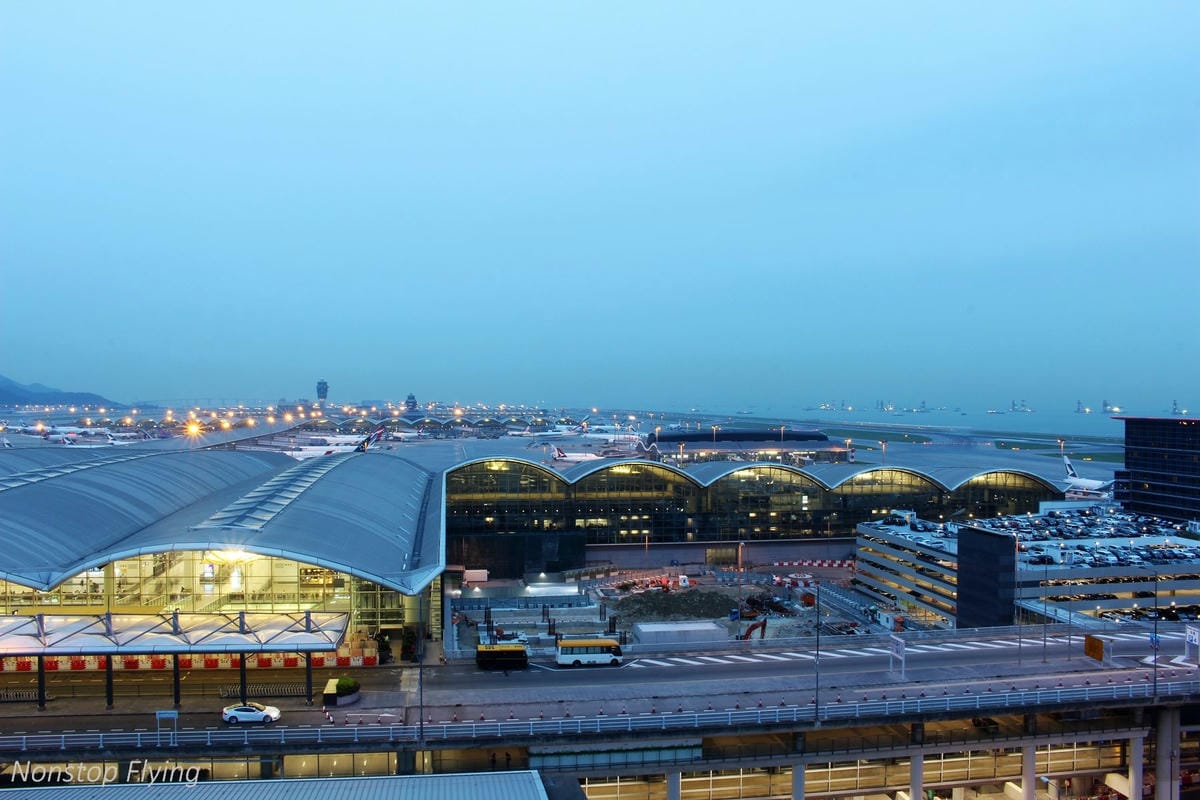 2017.05.12 長榮航空 BR858 香港HKG-桃園TPE 飛行記錄 -巧遇酷企鵝郊遊機! - 第23張圖 2017.05.12 長榮航空 BR858 香港HKG-桃園TPE 飛行記錄 -巧遇酷企鵝郊遊機!