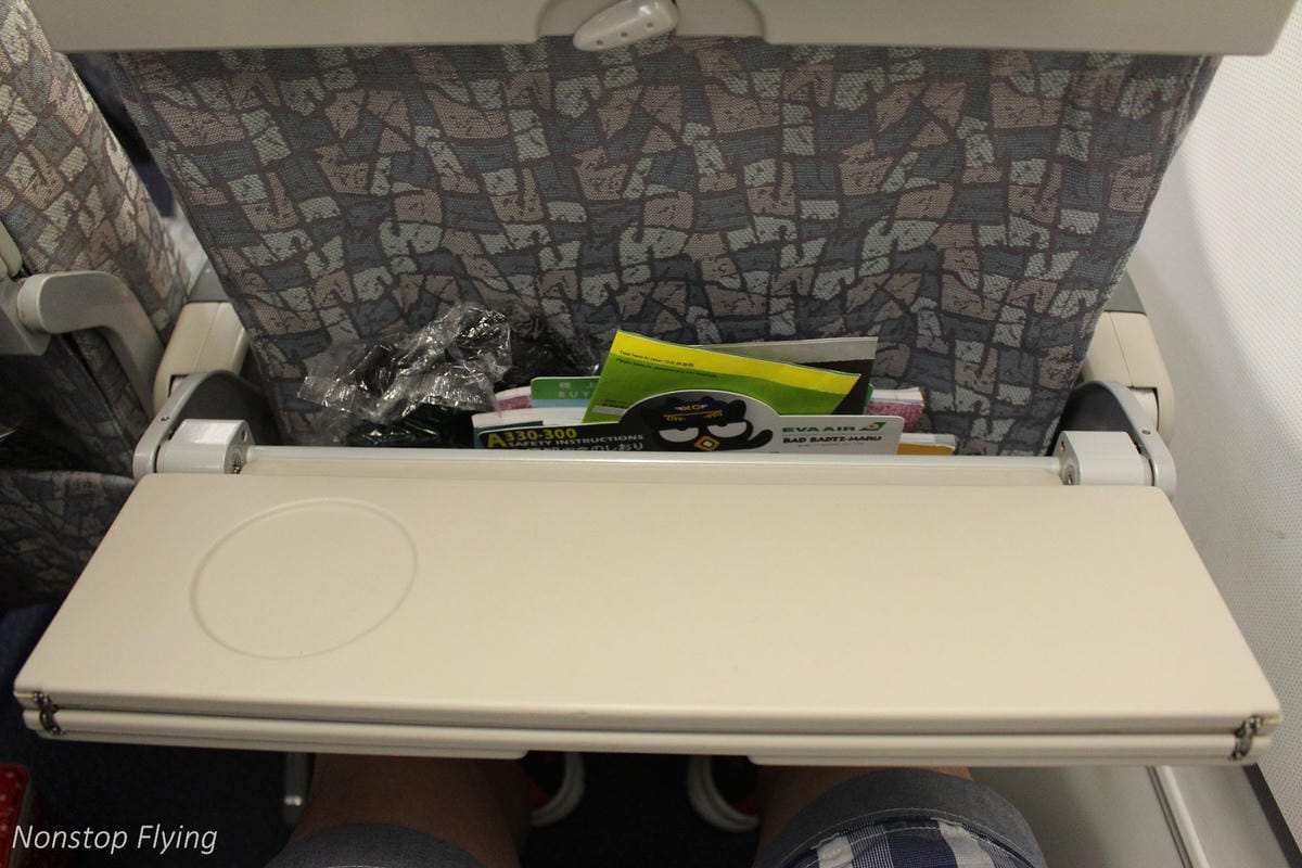 2017.05.12 長榮航空 BR858 香港HKG-桃園TPE 飛行記錄 -巧遇酷企鵝郊遊機! - 第53張圖 2017.05.12 長榮航空 BR858 香港HKG-桃園TPE 飛行記錄 -巧遇酷企鵝郊遊機!