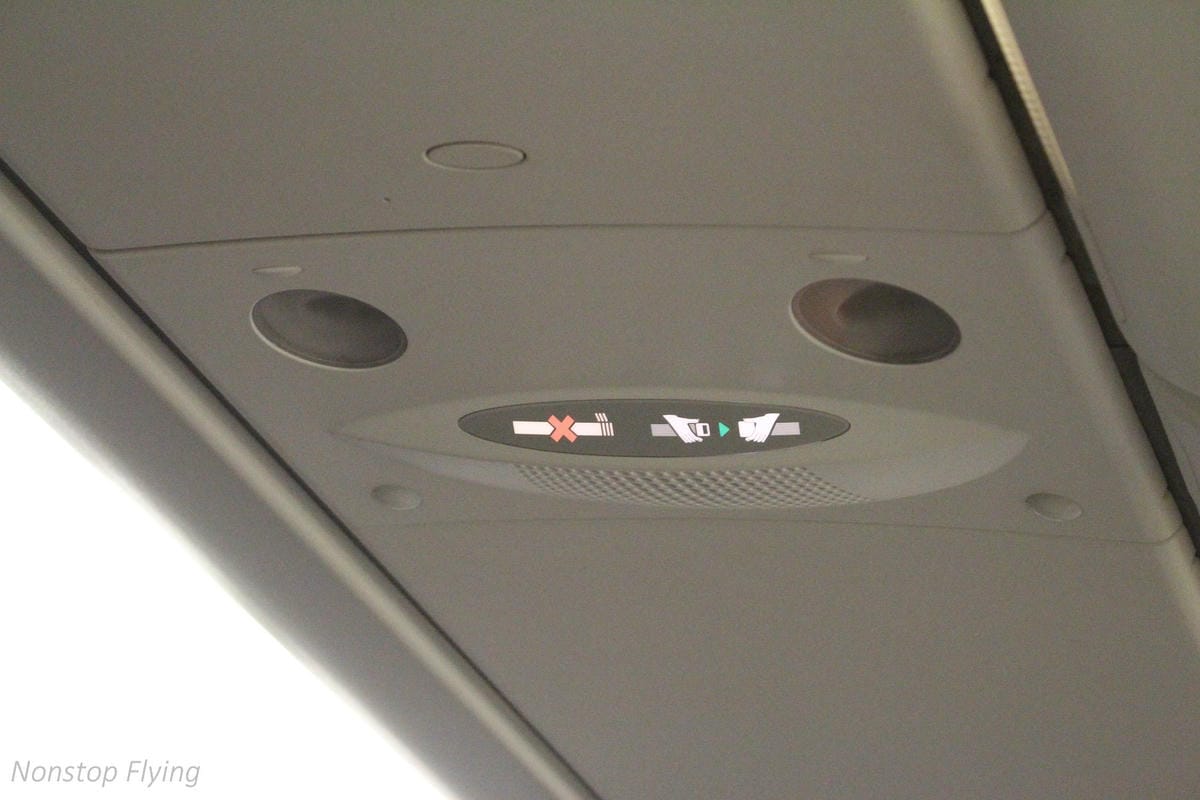 2017.05.12 長榮航空 BR858 香港HKG-桃園TPE 飛行記錄 -巧遇酷企鵝郊遊機! - 第61張圖 2017.05.12 長榮航空 BR858 香港HKG-桃園TPE 飛行記錄 -巧遇酷企鵝郊遊機!