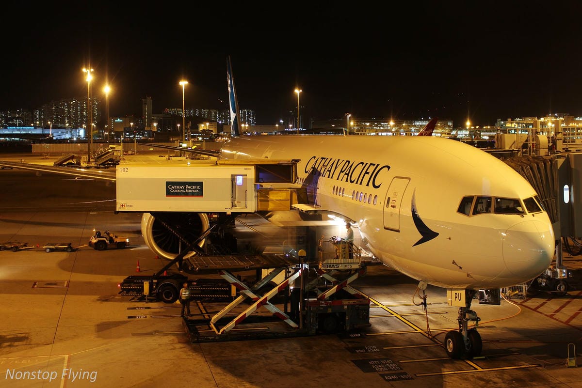 2017.05.12 長榮航空 BR858 香港HKG-桃園TPE 飛行記錄 -巧遇酷企鵝郊遊機! - 第38張圖 2017.05.12 長榮航空 BR858 香港HKG-桃園TPE 飛行記錄 -巧遇酷企鵝郊遊機!