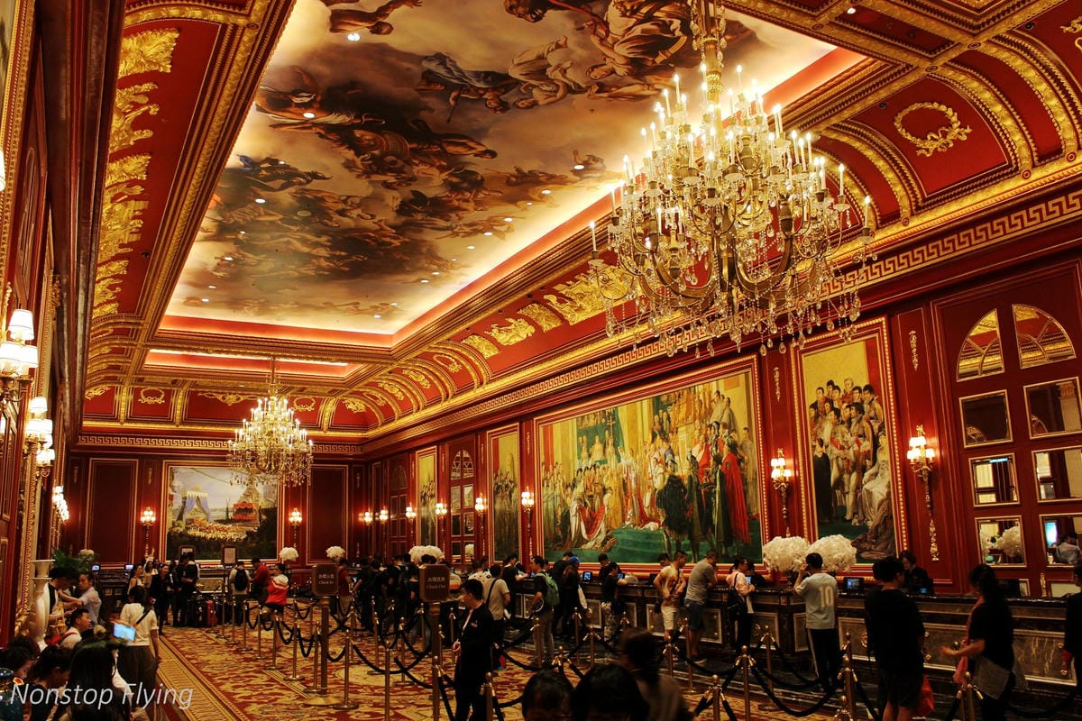 【澳門一日遊】從巴黎人、威尼斯人逛到澳門半島-議事亭前地、大三巴牌坊、東望洋燈塔、美高梅酒店… - 第11張圖 【澳門一日遊】從巴黎人、威尼斯人逛到澳門半島-議事亭前地、大三巴牌坊、東望洋燈塔、美高梅酒店…