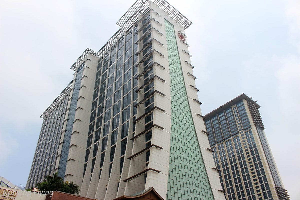 【澳門一日遊】從巴黎人、威尼斯人逛到澳門半島-議事亭前地、大三巴牌坊、東望洋燈塔、美高梅酒店… - 第4張圖 【澳門一日遊】從巴黎人、威尼斯人逛到澳門半島-議事亭前地、大三巴牌坊、東望洋燈塔、美高梅酒店…