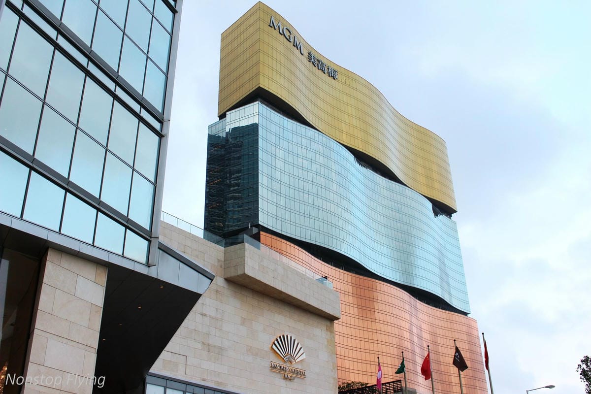 【澳門一日遊】從巴黎人、威尼斯人逛到澳門半島-議事亭前地、大三巴牌坊、東望洋燈塔、美高梅酒店… - 第34張圖 【澳門一日遊】從巴黎人、威尼斯人逛到澳門半島-議事亭前地、大三巴牌坊、東望洋燈塔、美高梅酒店…