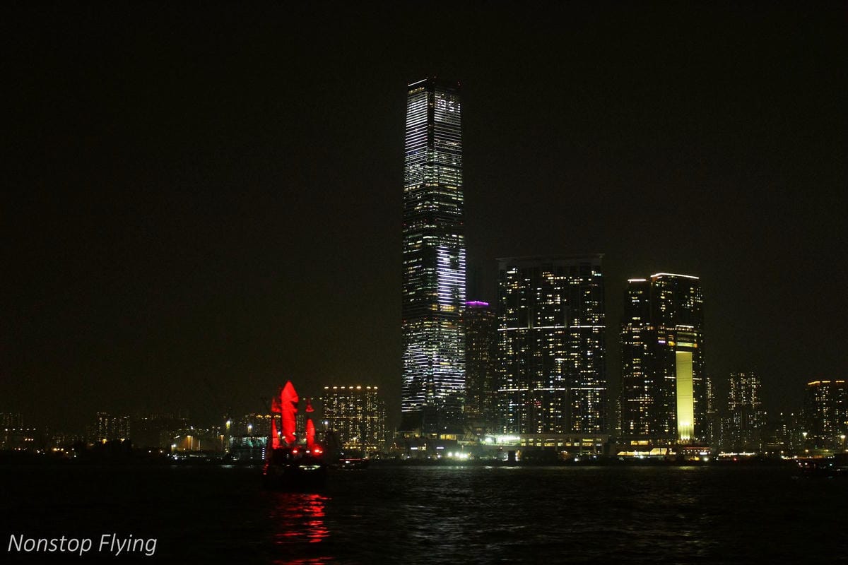 【香港遊記】中環的日與夜、勝香園美味番茄通粉、天壇大佛、尖沙咀翡翠拉麵小籠包、文華東方酒店、四季酒店 - 第56張圖 【香港遊記】中環的日與夜、勝香園美味番茄通粉、天壇大佛、尖沙咀翡翠拉麵小籠包、文華東方酒店、四季酒店