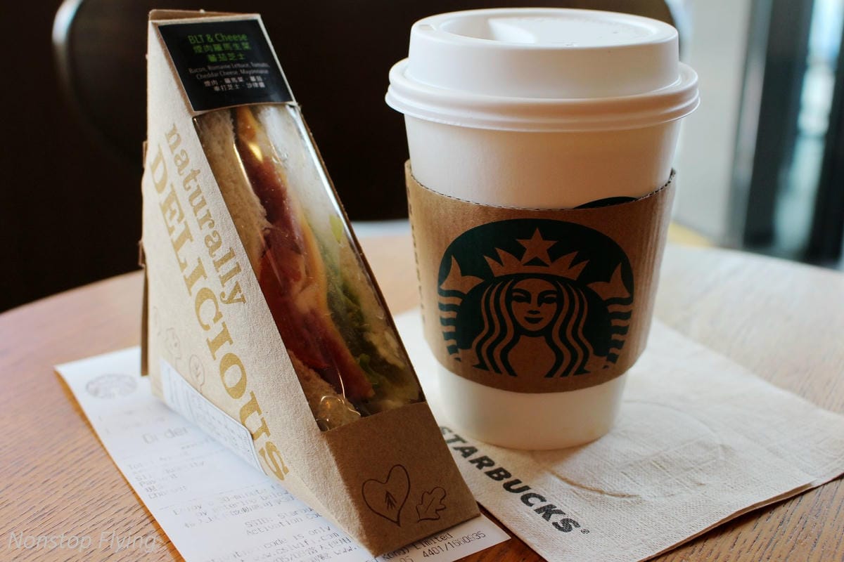 【香港遊記】中環的日與夜、勝香園美味番茄通粉、天壇大佛、尖沙咀翡翠拉麵小籠包、文華東方酒店、四季酒店 - 第3張圖 【香港遊記】中環的日與夜、勝香園美味番茄通粉、天壇大佛、尖沙咀翡翠拉麵小籠包、文華東方酒店、四季酒店