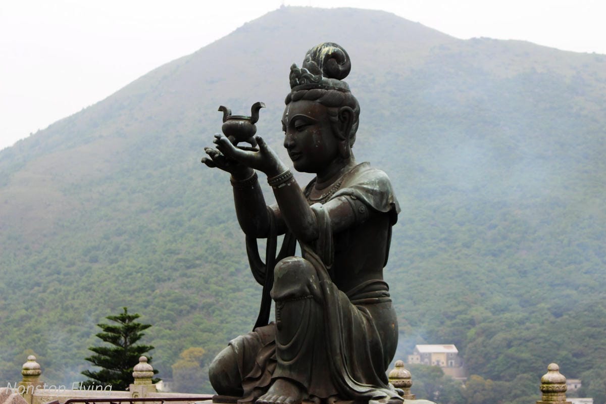 【香港遊記】中環的日與夜、勝香園美味番茄通粉、天壇大佛、尖沙咀翡翠拉麵小籠包、文華東方酒店、四季酒店 - 第41張圖 【香港遊記】中環的日與夜、勝香園美味番茄通粉、天壇大佛、尖沙咀翡翠拉麵小籠包、文華東方酒店、四季酒店