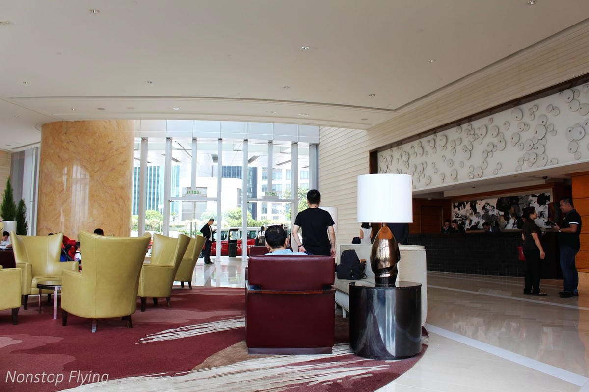 【香港遊記】中環的日與夜、勝香園美味番茄通粉、天壇大佛、尖沙咀翡翠拉麵小籠包、文華東方酒店、四季酒店 - 第21張圖 【香港遊記】中環的日與夜、勝香園美味番茄通粉、天壇大佛、尖沙咀翡翠拉麵小籠包、文華東方酒店、四季酒店