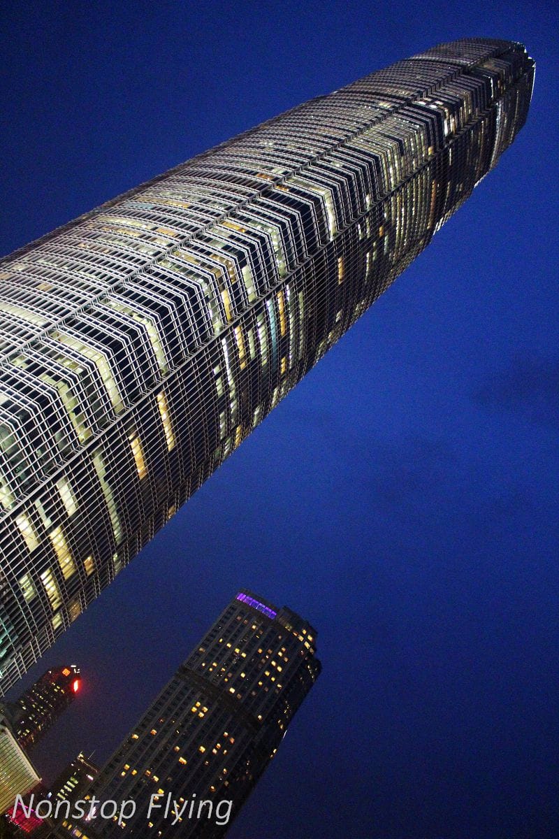 【香港遊記】中環的日與夜、勝香園美味番茄通粉、天壇大佛、尖沙咀翡翠拉麵小籠包、文華東方酒店、四季酒店 - 第54張圖 【香港遊記】中環的日與夜、勝香園美味番茄通粉、天壇大佛、尖沙咀翡翠拉麵小籠包、文華東方酒店、四季酒店