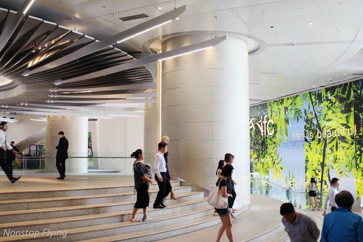 【香港遊記】中環的日與夜、勝香園美味番茄通粉、天壇大佛、尖沙咀翡翠拉麵小籠包、文華東方酒店、四季酒店 - 第16張圖 【香港遊記】中環的日與夜、勝香園美味番茄通粉、天壇大佛、尖沙咀翡翠拉麵小籠包、文華東方酒店、四季酒店