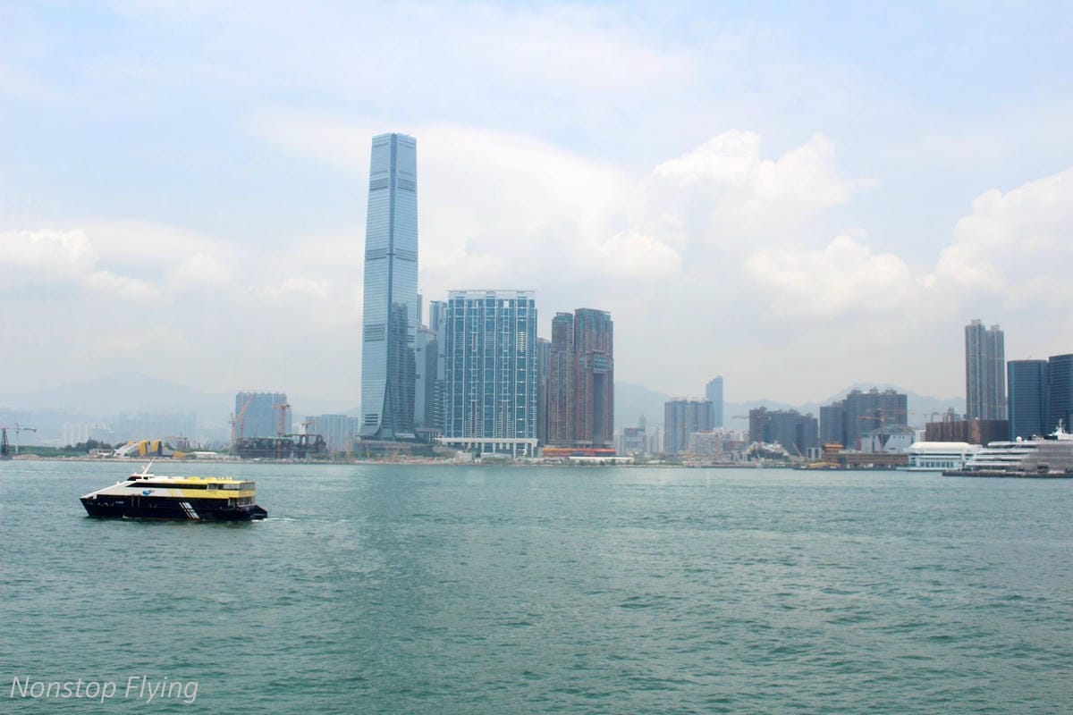 【香港遊記】中環的日與夜、勝香園美味番茄通粉、天壇大佛、尖沙咀翡翠拉麵小籠包、文華東方酒店、四季酒店 - 第15張圖 【香港遊記】中環的日與夜、勝香園美味番茄通粉、天壇大佛、尖沙咀翡翠拉麵小籠包、文華東方酒店、四季酒店