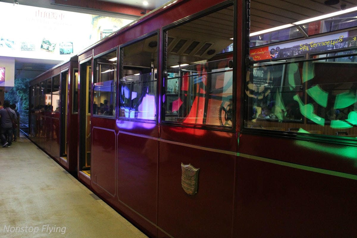 【香港遊記】鰂魚涌海山樓(怪獸大廈)、北角雞蛋仔、油街實現、太平山百萬夜景、翠華餐廳 - 第40張圖 【香港遊記】鰂魚涌海山樓(怪獸大廈)、北角雞蛋仔、油街實現、太平山百萬夜景、翠華餐廳