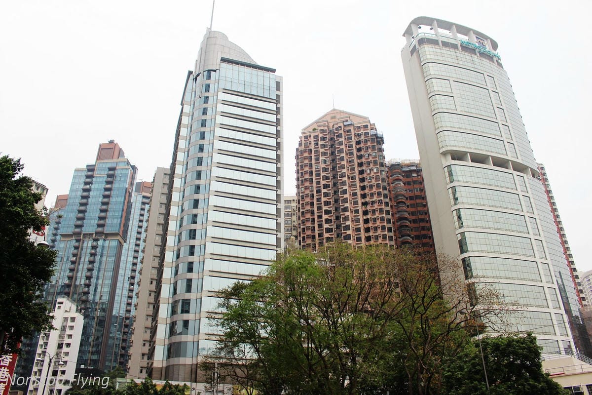 【香港遊記】鰂魚涌海山樓(怪獸大廈)、北角雞蛋仔、油街實現、太平山百萬夜景、翠華餐廳 - 第28張圖 【香港遊記】鰂魚涌海山樓(怪獸大廈)、北角雞蛋仔、油街實現、太平山百萬夜景、翠華餐廳