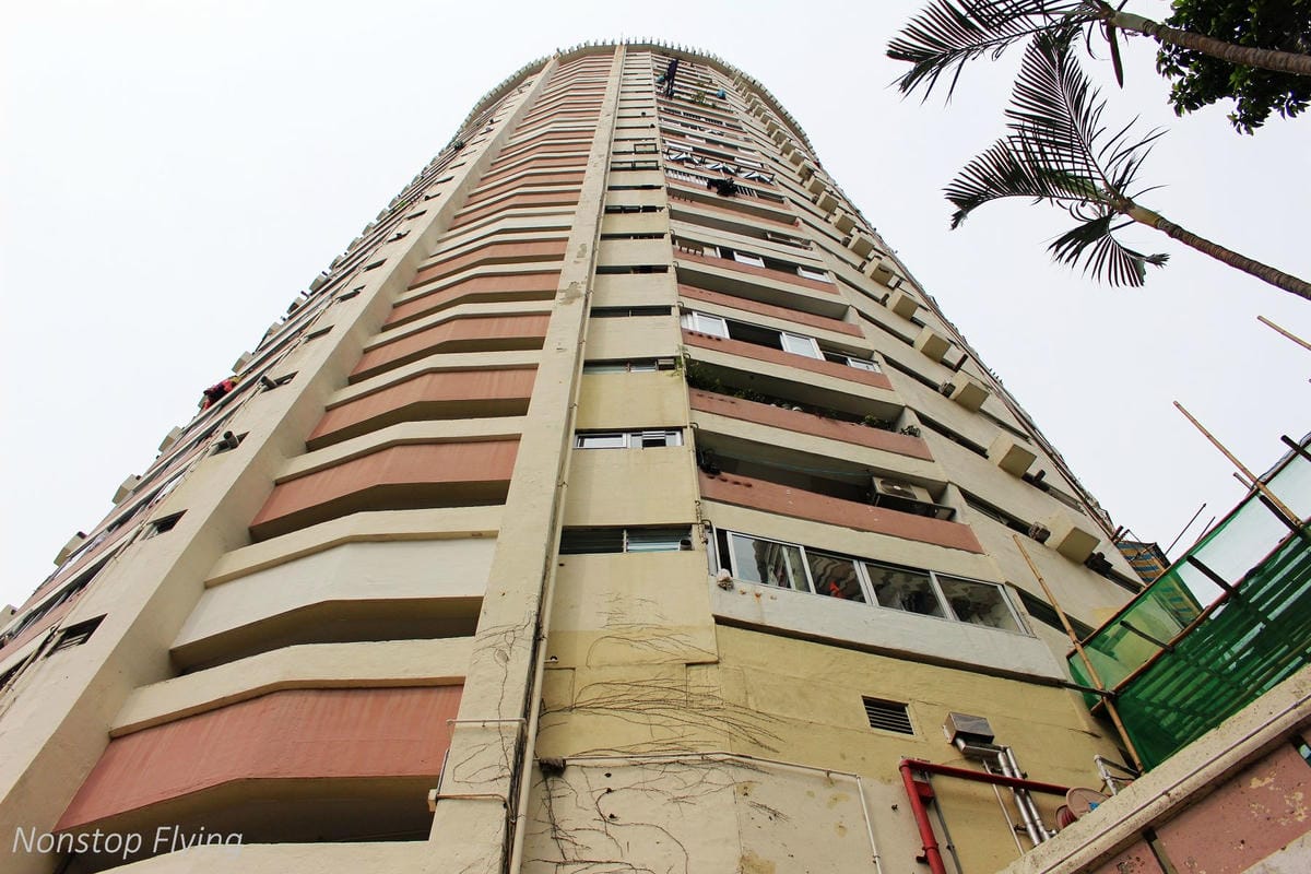 【香港遊記】鰂魚涌海山樓(怪獸大廈)、北角雞蛋仔、油街實現、太平山百萬夜景、翠華餐廳 - 第30張圖 【香港遊記】鰂魚涌海山樓(怪獸大廈)、北角雞蛋仔、油街實現、太平山百萬夜景、翠華餐廳