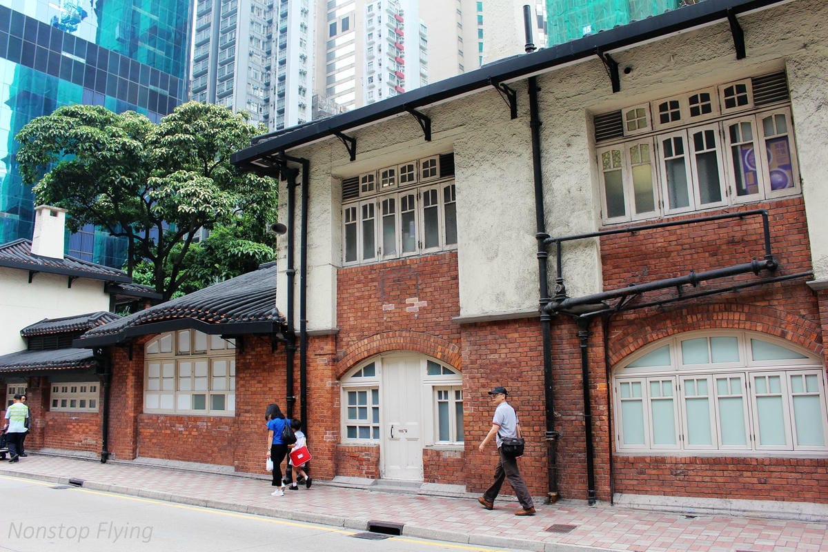 【香港遊記】鰂魚涌海山樓(怪獸大廈)、北角雞蛋仔、油街實現、太平山百萬夜景、翠華餐廳 - 第21張圖 【香港遊記】鰂魚涌海山樓(怪獸大廈)、北角雞蛋仔、油街實現、太平山百萬夜景、翠華餐廳