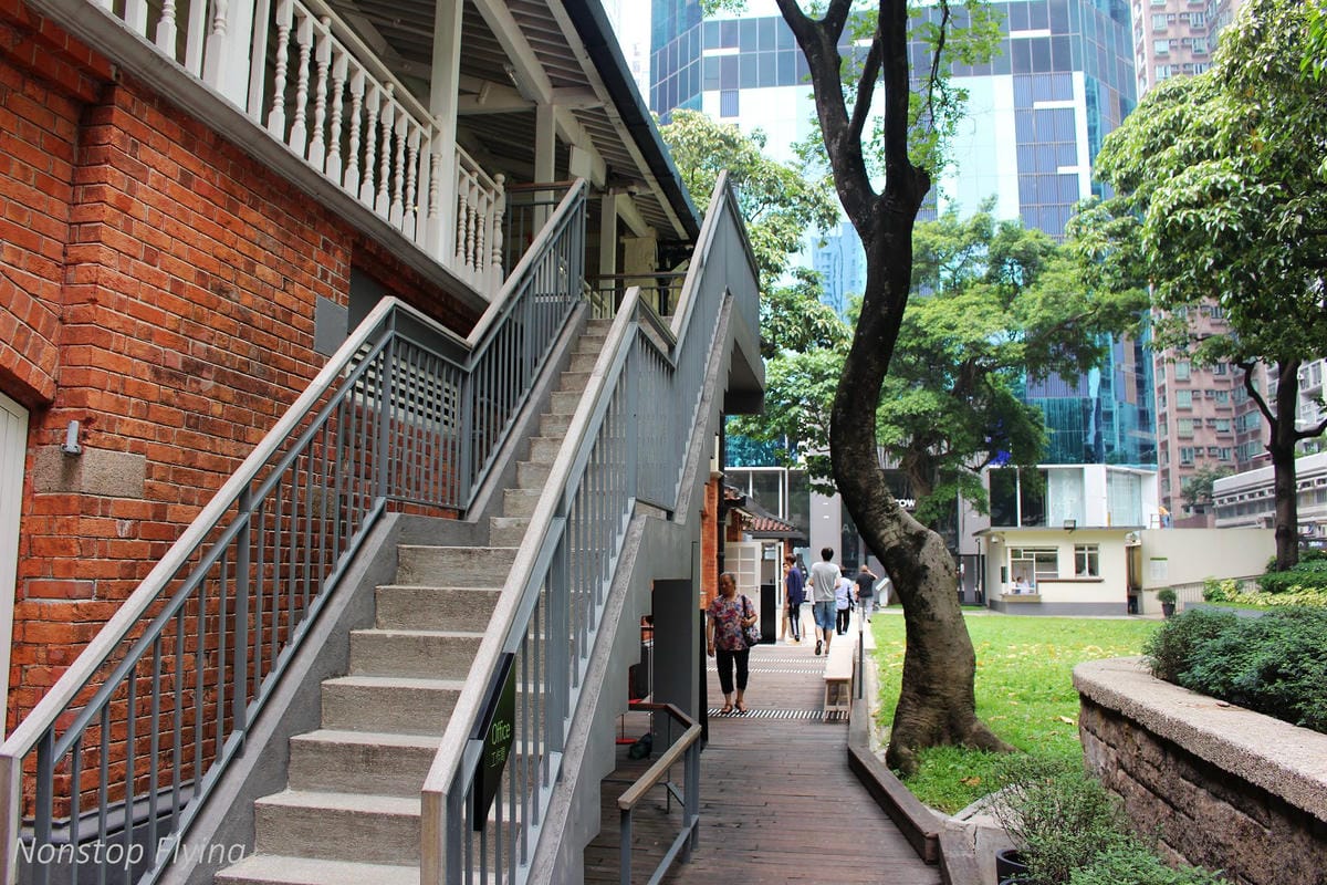 【香港遊記】鰂魚涌海山樓(怪獸大廈)、北角雞蛋仔、油街實現、太平山百萬夜景、翠華餐廳 - 第25張圖 【香港遊記】鰂魚涌海山樓(怪獸大廈)、北角雞蛋仔、油街實現、太平山百萬夜景、翠華餐廳