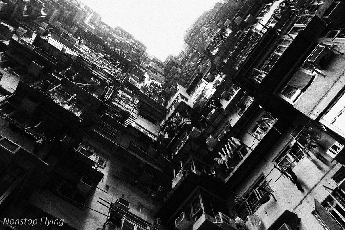 【香港遊記】鰂魚涌海山樓(怪獸大廈)、北角雞蛋仔、油街實現、太平山百萬夜景、翠華餐廳 - 第16張圖 【香港遊記】鰂魚涌海山樓(怪獸大廈)、北角雞蛋仔、油街實現、太平山百萬夜景、翠華餐廳