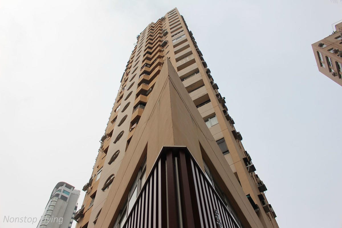 【香港遊記】鰂魚涌海山樓(怪獸大廈)、北角雞蛋仔、油街實現、太平山百萬夜景、翠華餐廳 - 第32張圖 【香港遊記】鰂魚涌海山樓(怪獸大廈)、北角雞蛋仔、油街實現、太平山百萬夜景、翠華餐廳