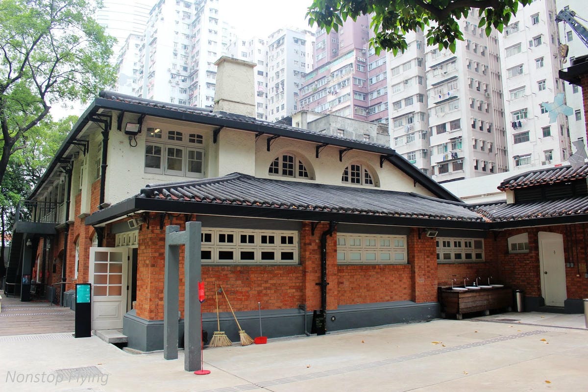 【香港遊記】鰂魚涌海山樓(怪獸大廈)、北角雞蛋仔、油街實現、太平山百萬夜景、翠華餐廳 - 第23張圖 【香港遊記】鰂魚涌海山樓(怪獸大廈)、北角雞蛋仔、油街實現、太平山百萬夜景、翠華餐廳