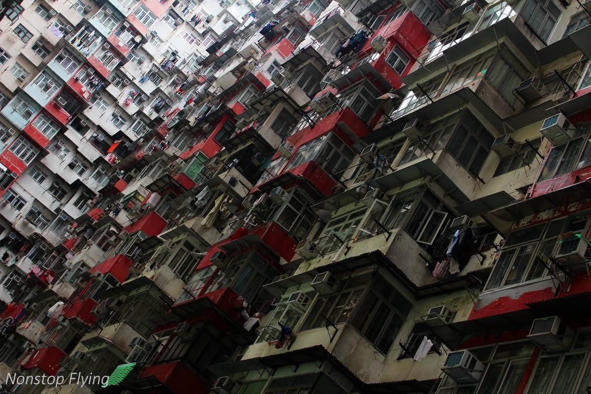 【香港遊記】鰂魚涌海山樓(怪獸大廈)、北角雞蛋仔、油街實現、太平山百萬夜景、翠華餐廳 - 第11張圖 【香港遊記】鰂魚涌海山樓(怪獸大廈)、北角雞蛋仔、油街實現、太平山百萬夜景、翠華餐廳