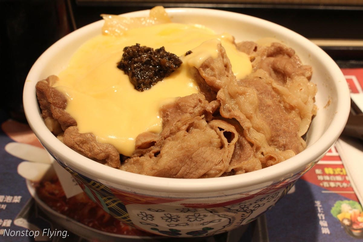 【香港遊記】歷史最久-半島酒店、電影主題-尖沙咀星光花園、寵物集散地-旺角金魚街、中環大會堂美心皇宮、銅鑼灣 - 第55張圖 【香港遊記】歷史最久-半島酒店、電影主題-尖沙咀星光花園、寵物集散地-旺角金魚街、中環大會堂美心皇宮、銅鑼灣