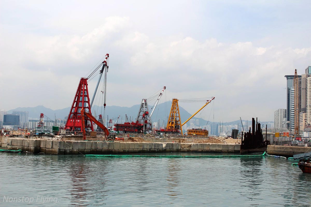 【香港遊記】歷史最久-半島酒店、電影主題-尖沙咀星光花園、寵物集散地-旺角金魚街、中環大會堂美心皇宮、銅鑼灣 - 第54張圖 【香港遊記】歷史最久-半島酒店、電影主題-尖沙咀星光花園、寵物集散地-旺角金魚街、中環大會堂美心皇宮、銅鑼灣