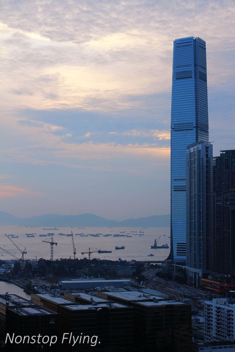 【香港遊記】歷史最久-半島酒店、電影主題-尖沙咀星光花園、寵物集散地-旺角金魚街、中環大會堂美心皇宮、銅鑼灣 - 第33張圖 【香港遊記】歷史最久-半島酒店、電影主題-尖沙咀星光花園、寵物集散地-旺角金魚街、中環大會堂美心皇宮、銅鑼灣