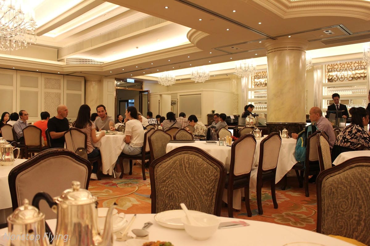 【香港遊記】歷史最久-半島酒店、電影主題-尖沙咀星光花園、寵物集散地-旺角金魚街、中環大會堂美心皇宮、銅鑼灣 - 第38張圖 【香港遊記】歷史最久-半島酒店、電影主題-尖沙咀星光花園、寵物集散地-旺角金魚街、中環大會堂美心皇宮、銅鑼灣