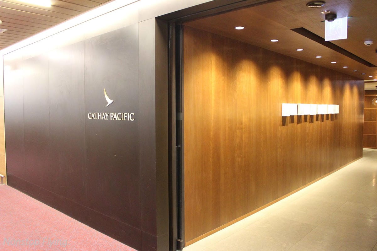 2017.06.24 國泰航空 CX469 台北TPE-香港HKG 飛行記錄 (777-300ER經濟艙) - 第9張圖 2017.06.24 國泰航空 CX469 台北TPE-香港HKG 飛行記錄 (777-300ER經濟艙)