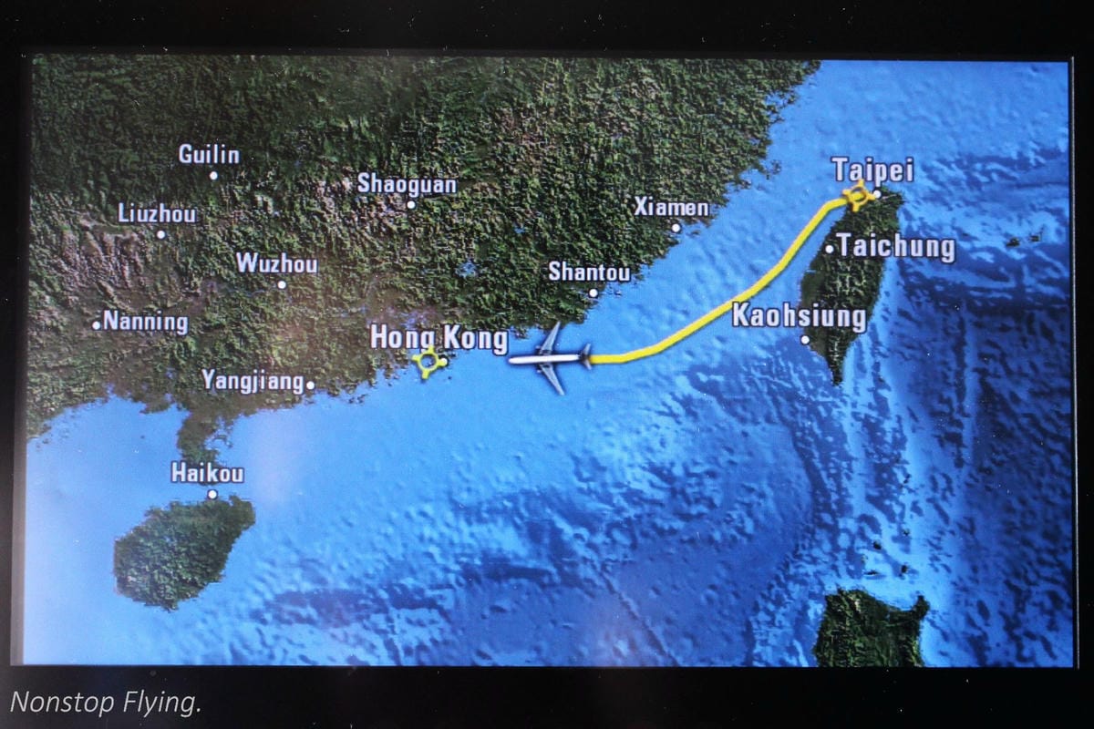 2017.06.24 國泰航空 CX469 台北TPE-香港HKG 飛行記錄 (777-300ER經濟艙) - 第65張圖 2017.06.24 國泰航空 CX469 台北TPE-香港HKG 飛行記錄 (777-300ER經濟艙)