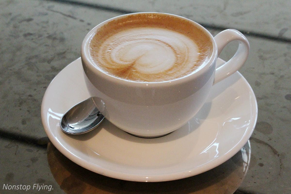 國泰航空 香港玉衡堂商務貴賓室 -現點熱食、麵食、飲料咖啡吧、淋浴/躺臥空間。 - 第7張圖 國泰航空 香港玉衡堂商務貴賓室 -現點熱食、麵食、飲料咖啡吧、淋浴/躺臥空間。