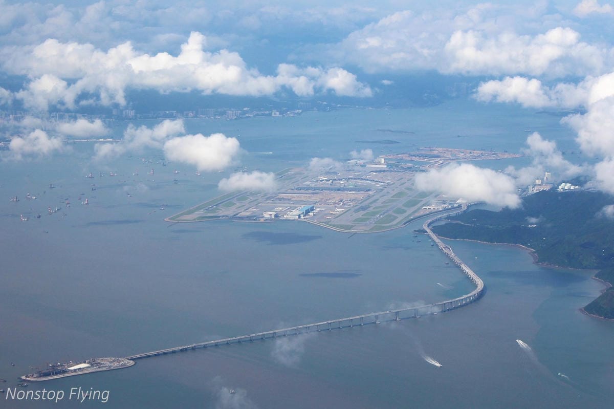 2017.06.24 國泰航空 CX751 香港HKG-曼谷BKK 飛行記錄 (777-300ER經濟艙) - 第29張圖 2017.06.24 國泰航空 CX751 香港HKG-曼谷BKK 飛行記錄 (777-300ER經濟艙)