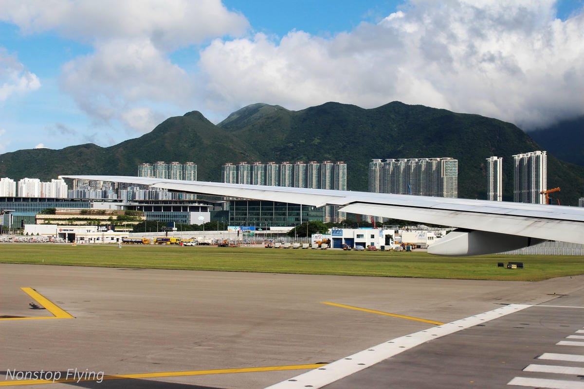 2017.06.24 國泰航空 CX751 香港HKG-曼谷BKK 飛行記錄 (777-300ER經濟艙) - 第21張圖 2017.06.24 國泰航空 CX751 香港HKG-曼谷BKK 飛行記錄 (777-300ER經濟艙)