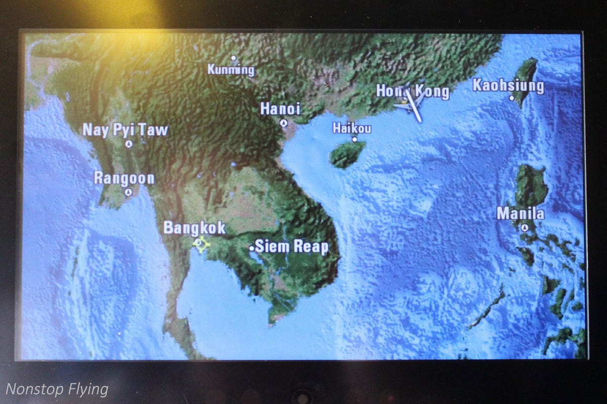 2017.06.24 國泰航空 CX751 香港HKG-曼谷BKK 飛行記錄 (777-300ER經濟艙) - 第16張圖 2017.06.24 國泰航空 CX751 香港HKG-曼谷BKK 飛行記錄 (777-300ER經濟艙)