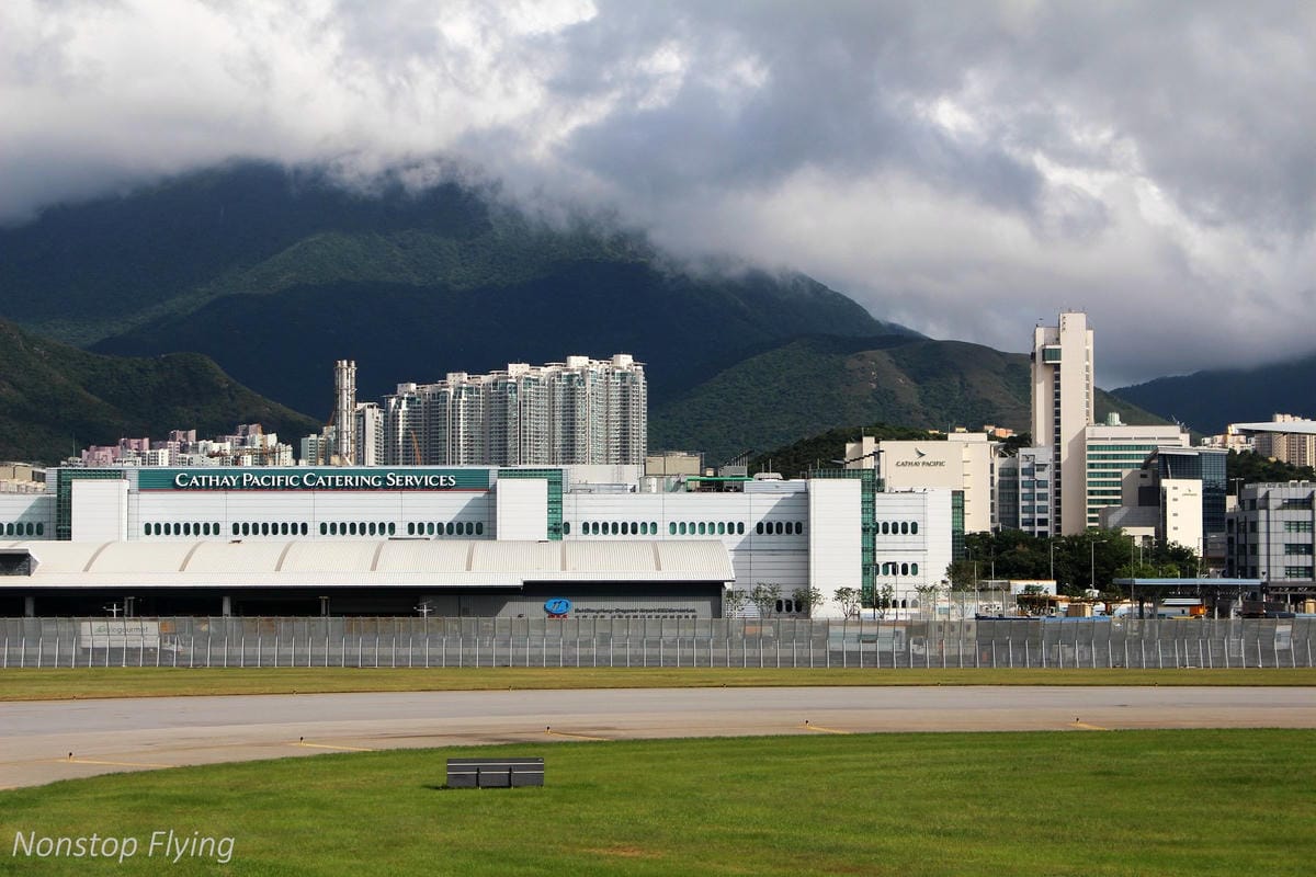 2017.06.24 國泰航空 CX751 香港HKG-曼谷BKK 飛行記錄 (777-300ER經濟艙) - 第22張圖 2017.06.24 國泰航空 CX751 香港HKG-曼谷BKK 飛行記錄 (777-300ER經濟艙)
