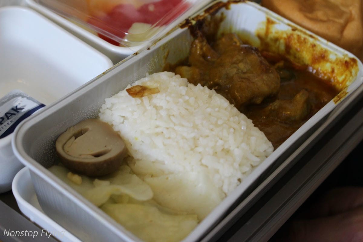 2017.06.24 國泰航空 CX751 香港HKG-曼谷BKK 飛行記錄 (777-300ER經濟艙) - 第43張圖 2017.06.24 國泰航空 CX751 香港HKG-曼谷BKK 飛行記錄 (777-300ER經濟艙)