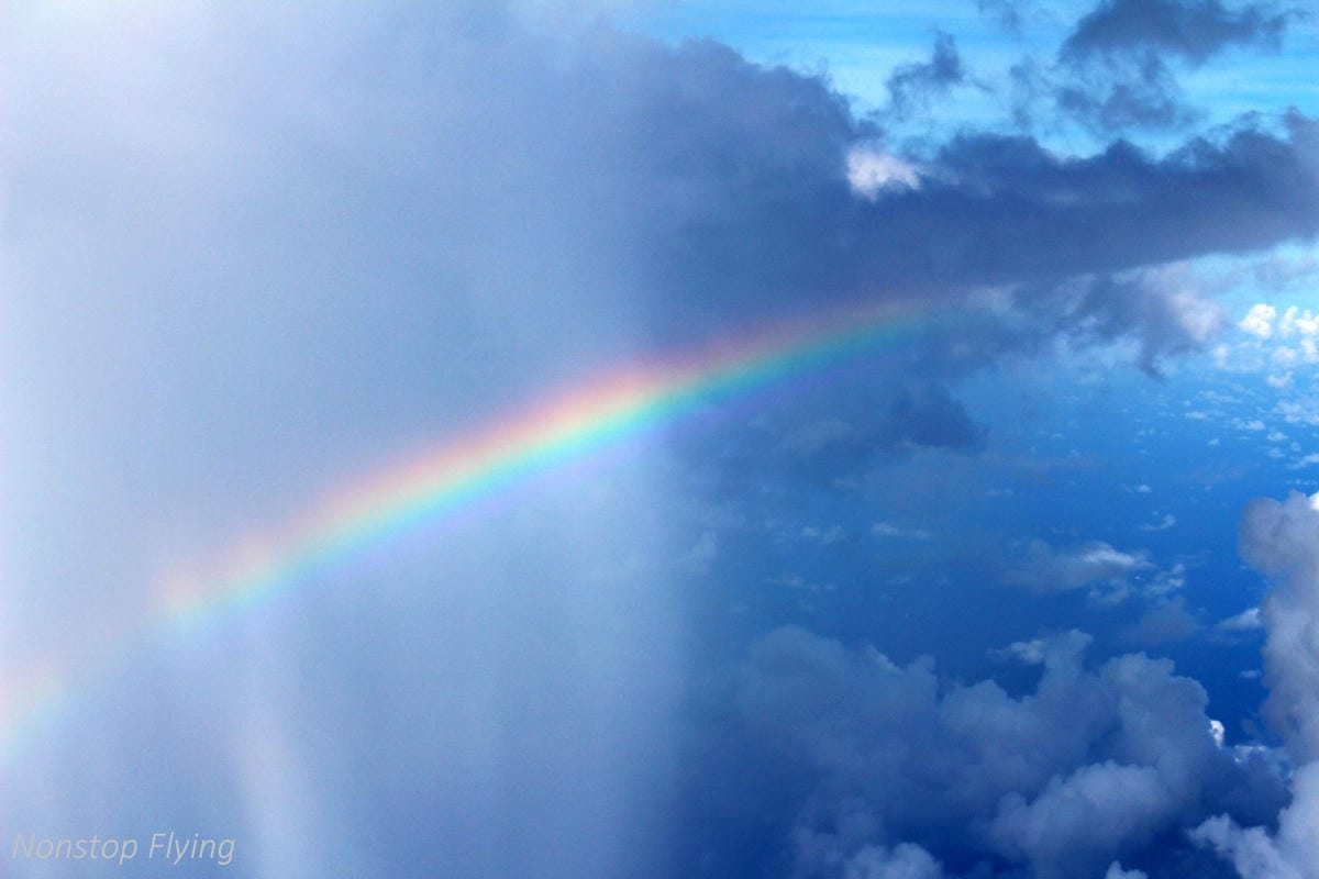 2017.06.24 國泰航空 CX751 香港HKG-曼谷BKK 飛行記錄 (777-300ER經濟艙) - 第34張圖 2017.06.24 國泰航空 CX751 香港HKG-曼谷BKK 飛行記錄 (777-300ER經濟艙)