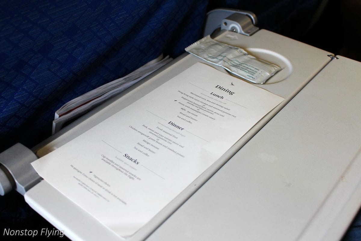 2017.06.24 國泰航空 CX751 香港HKG-曼谷BKK 飛行記錄 (777-300ER經濟艙) - 第11張圖 2017.06.24 國泰航空 CX751 香港HKG-曼谷BKK 飛行記錄 (777-300ER經濟艙)