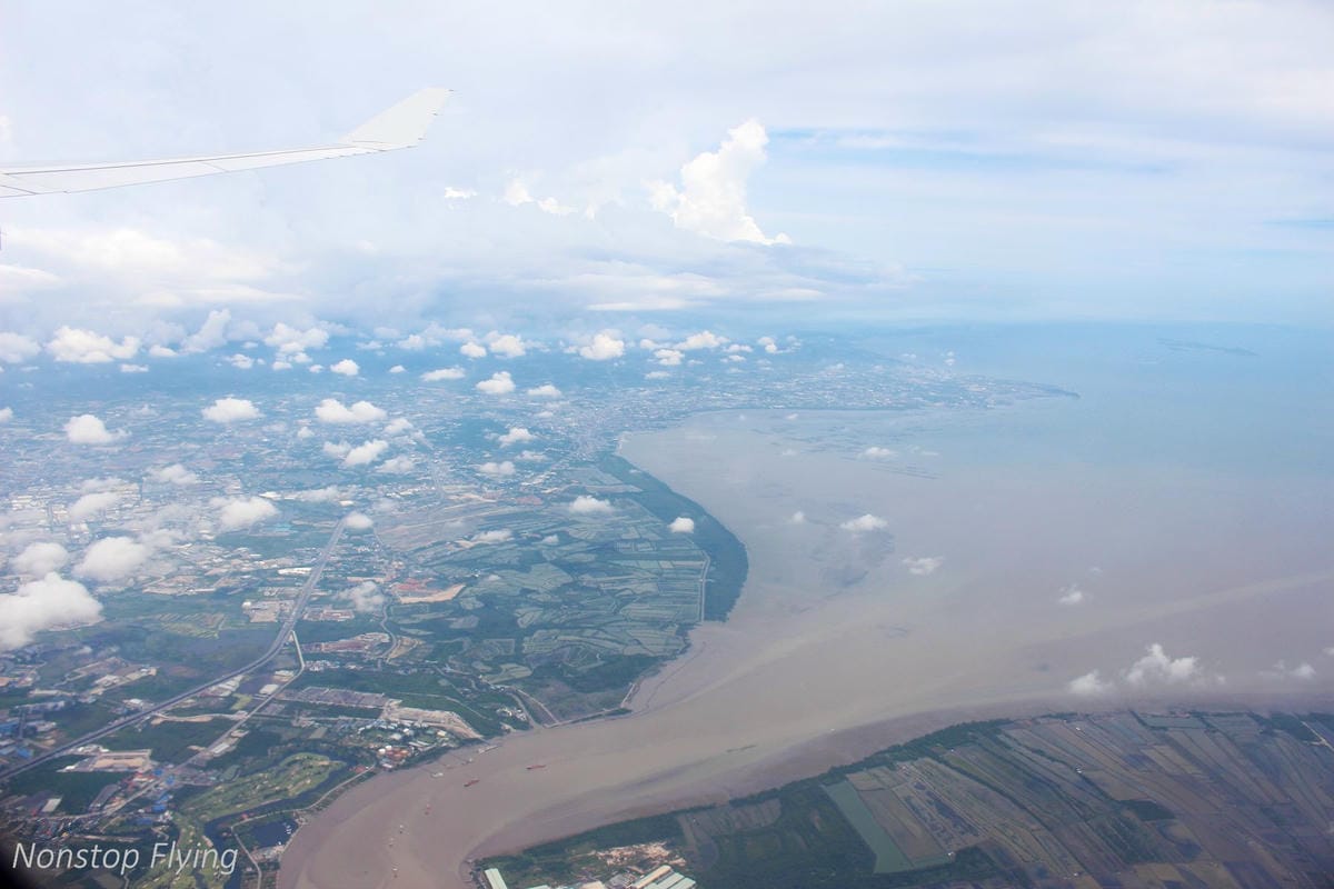 2017.06.29 國泰航空 CX754 曼谷BKK-香港HKG 飛行記錄 (A330-300經濟艙) - 第42張圖 2017.06.29 國泰航空 CX754 曼谷BKK-香港HKG 飛行記錄 (A330-300經濟艙)