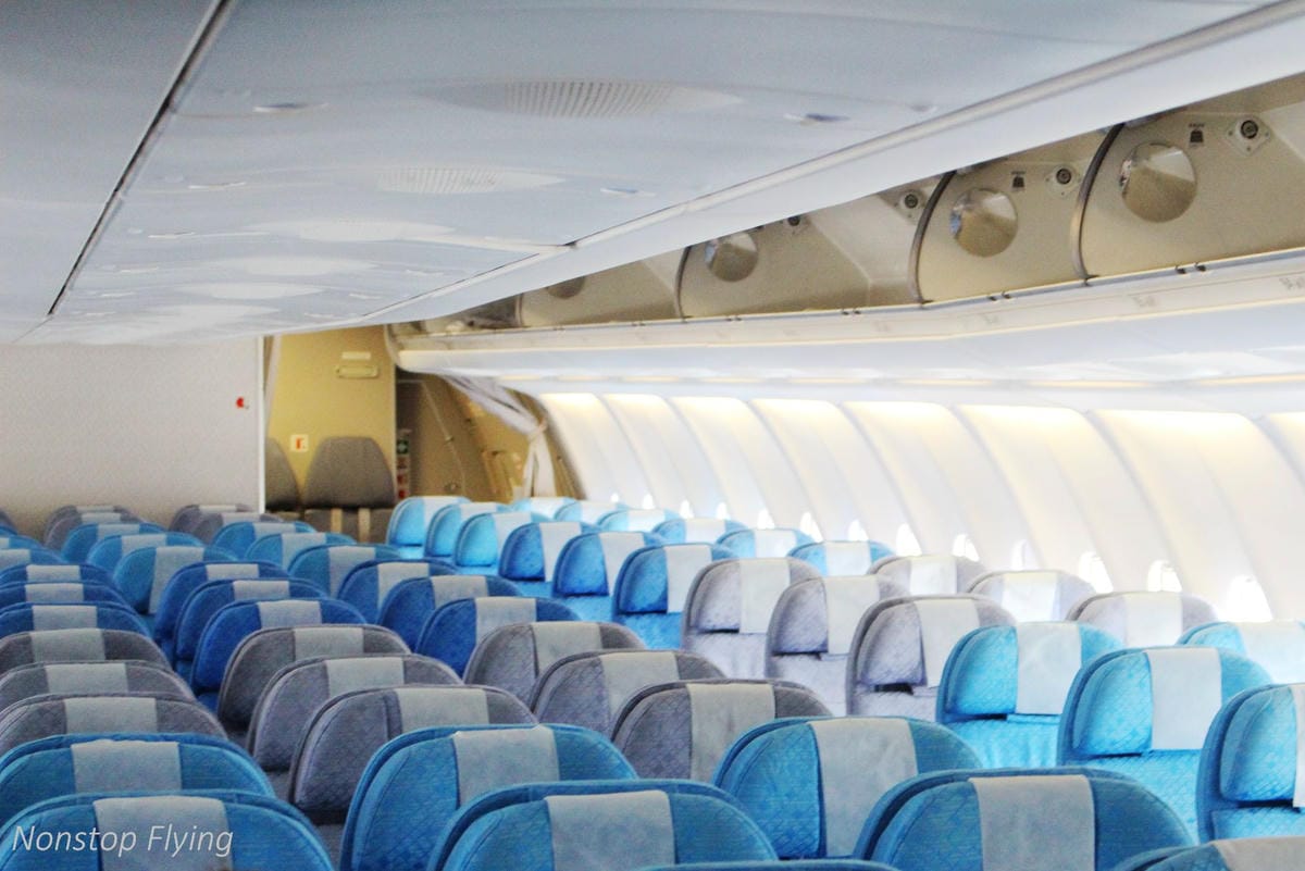 2017.06.29 國泰航空 CX754 曼谷BKK-香港HKG 飛行記錄 (A330-300經濟艙) - 第24張圖 2017.06.29 國泰航空 CX754 曼谷BKK-香港HKG 飛行記錄 (A330-300經濟艙)