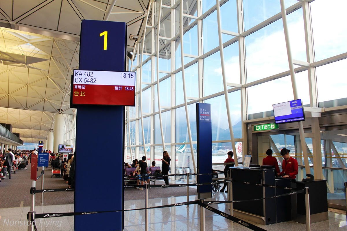 2017.06.29 國泰港龍 KA482 香港HKG-台北TPE 飛行記錄 (A330-300經濟艙) - 第21張圖 2017.06.29 國泰港龍 KA482 香港HKG-台北TPE 飛行記錄 (A330-300經濟艙)