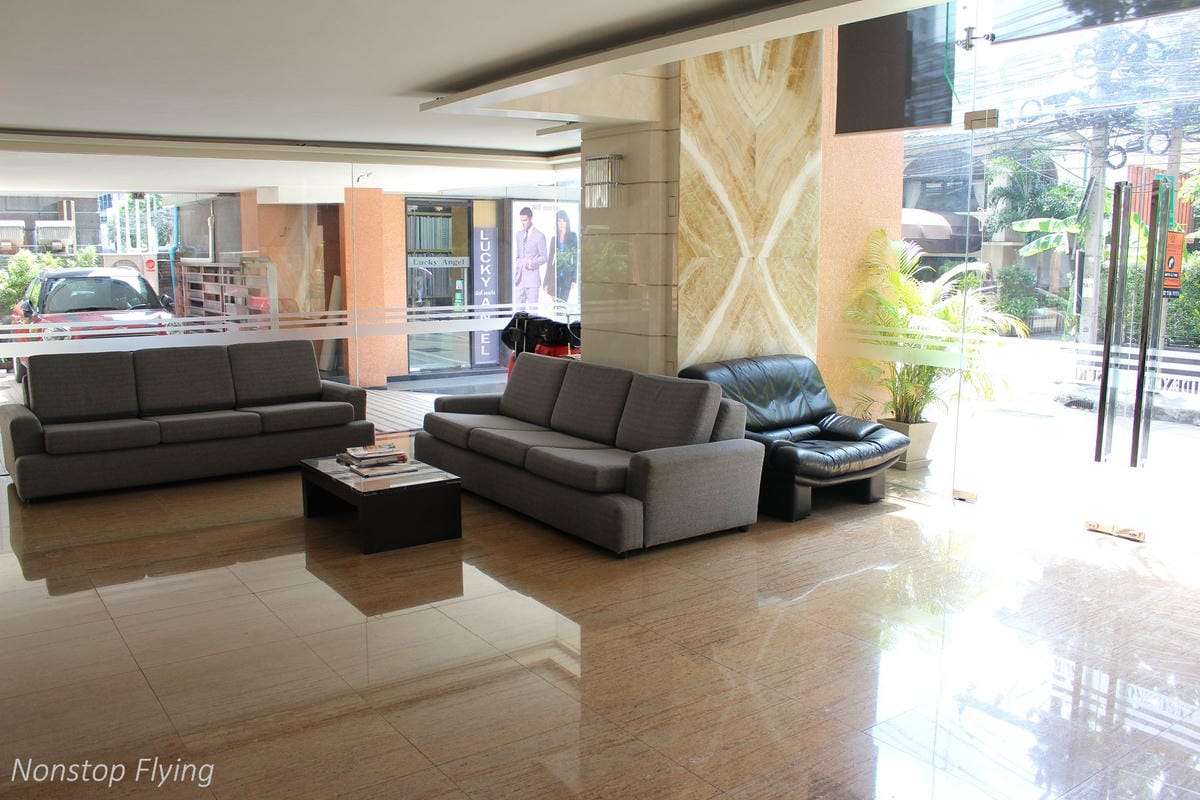 【曼谷住宿】Sukhothai Residence Ruam Ruedi(拉姆盧迪素可泰公寓)-近BTS Phloen Chit站，新穎舒適公寓式酒店。