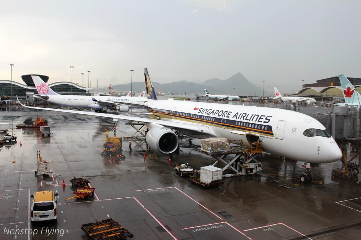 2017.07.04 國泰航空 CX421 台北TPE-香港HKG 飛行記錄 (A330-300經濟艙) - 第50張圖 2017.07.04 國泰航空 CX421 台北TPE-香港HKG 飛行記錄 (A330-300經濟艙)