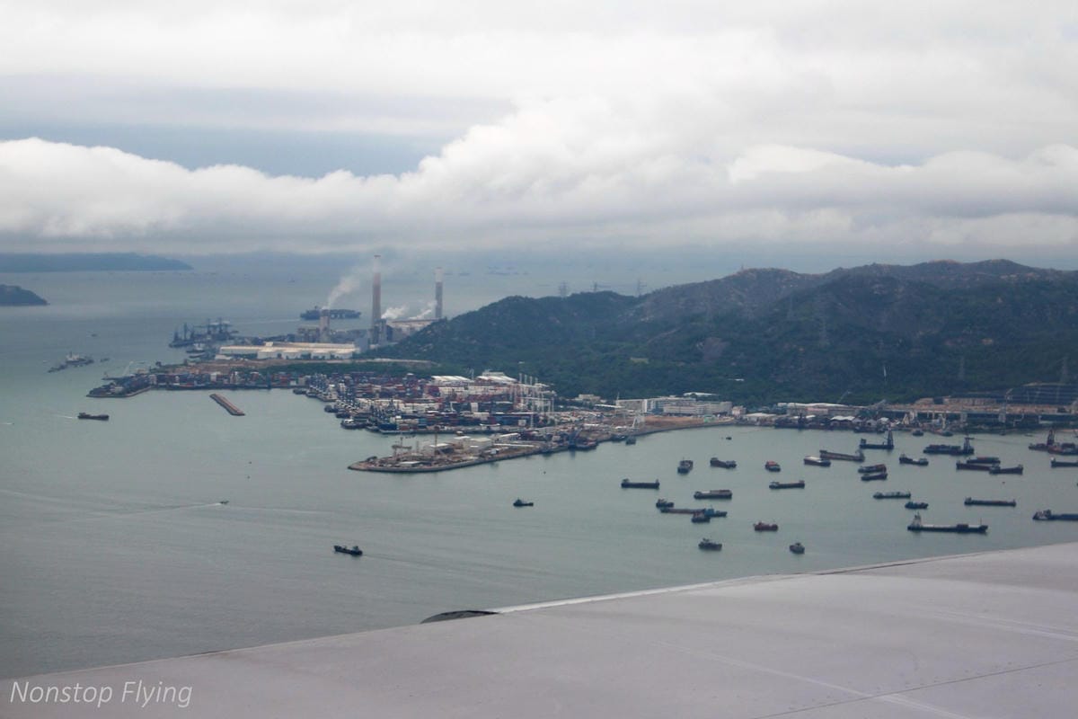 2017.07.04 國泰航空 CX421 台北TPE-香港HKG 飛行記錄 (A330-300經濟艙) - 第37張圖 2017.07.04 國泰航空 CX421 台北TPE-香港HKG 飛行記錄 (A330-300經濟艙)